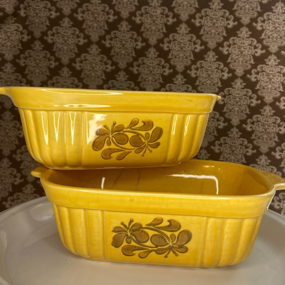 Vintage 1983 Pfaltzgraff Village F.T.D.A. 16 oz., USA Rectangular Baker VG - Picture 1 of 7